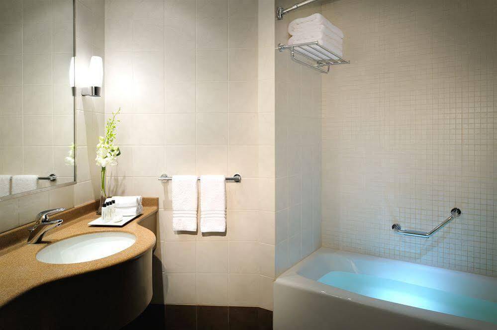 Marriott Executive Apartments Riyadh, Convention Center Экстерьер фото